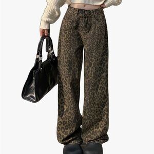 Leopard Print barrel leg jeans